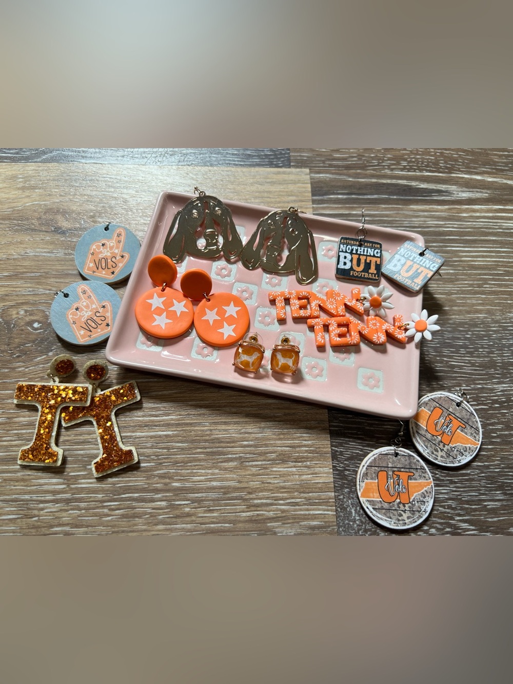 8 Pair- Tennessee Vols Earrings Bundle